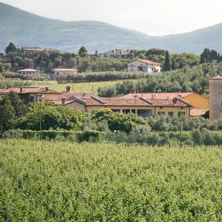 아파트 Tenuta Naiano Raffaello *